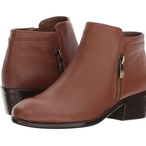 AEROSOLES Mythology Leather  DK Tan Boot Sz 9W NWT